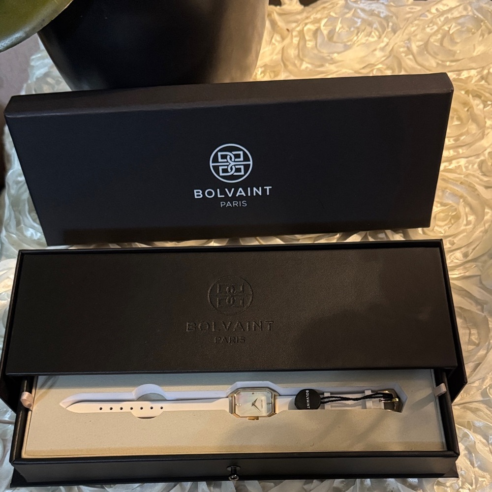 Bolvaint Paris Women's White Watch
